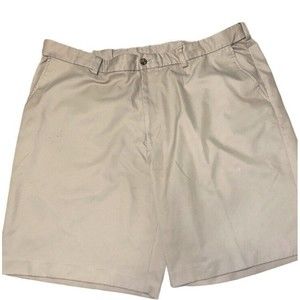 Izod Mens Beige Shorts Bermuda Flat Front Size 42